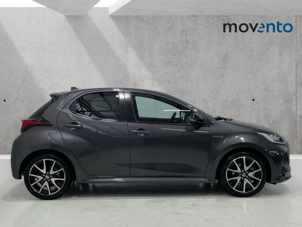 Toyota Yaris 1.5 120H en Barcelona