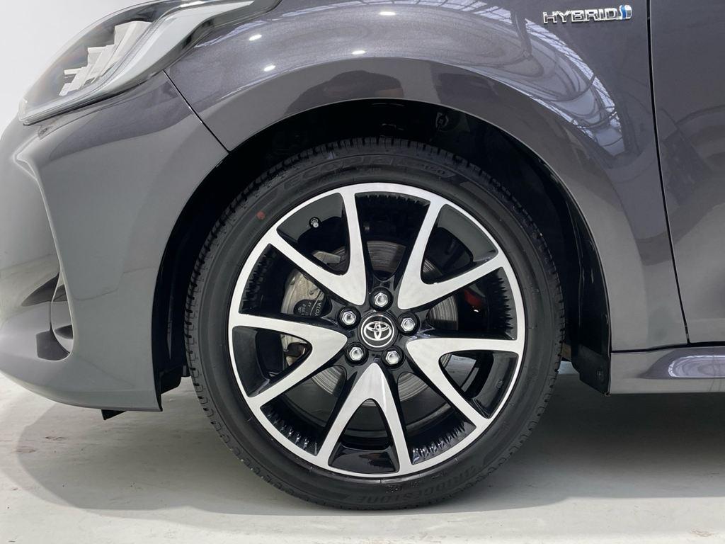 Toyota Yaris 1.5 120H en Barcelona