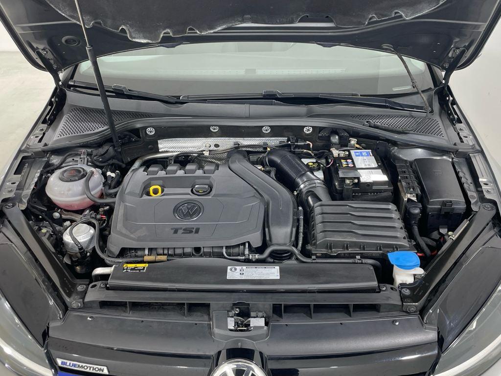 Volkswagen Golf 1.5 TSI en Barcelona