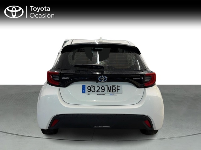 Toyota Yaris 120H Active Tech 85 kW (116 CV)