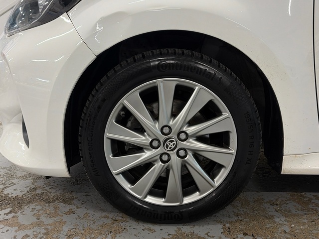 Toyota Yaris 120H Active Tech 85 kW (116 CV)