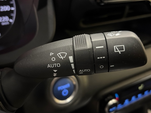 Toyota Yaris 120H Active Tech 85 kW (116 CV)