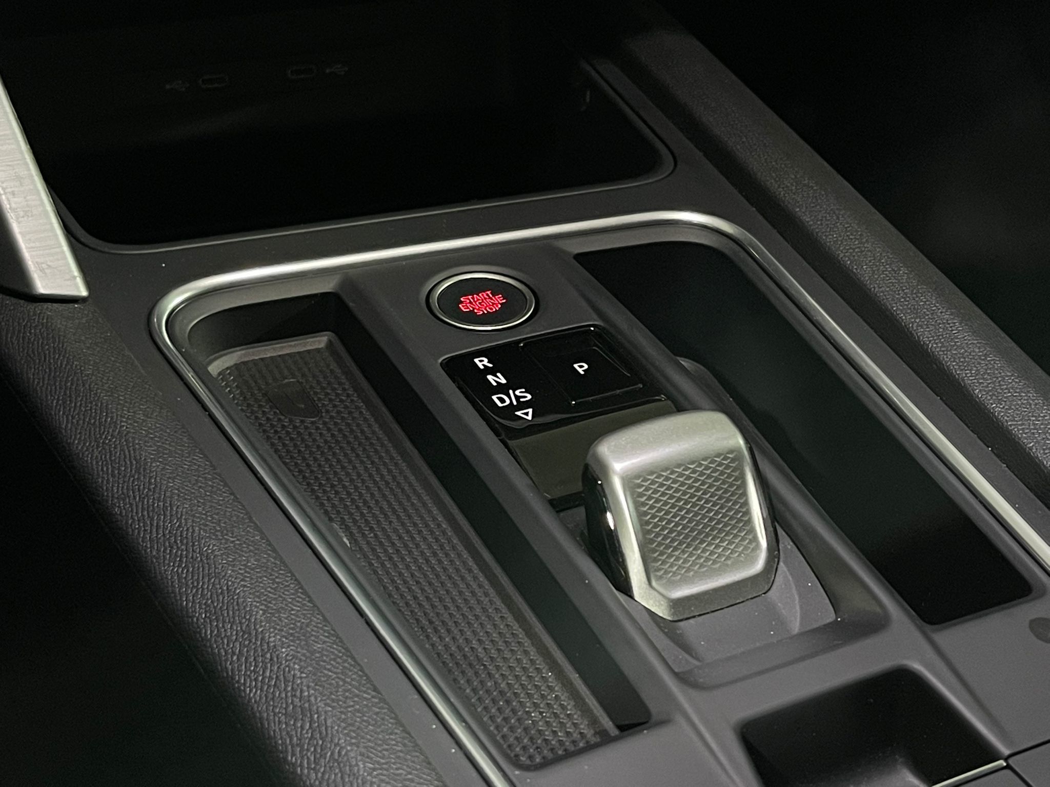 SEAT León — foto 13