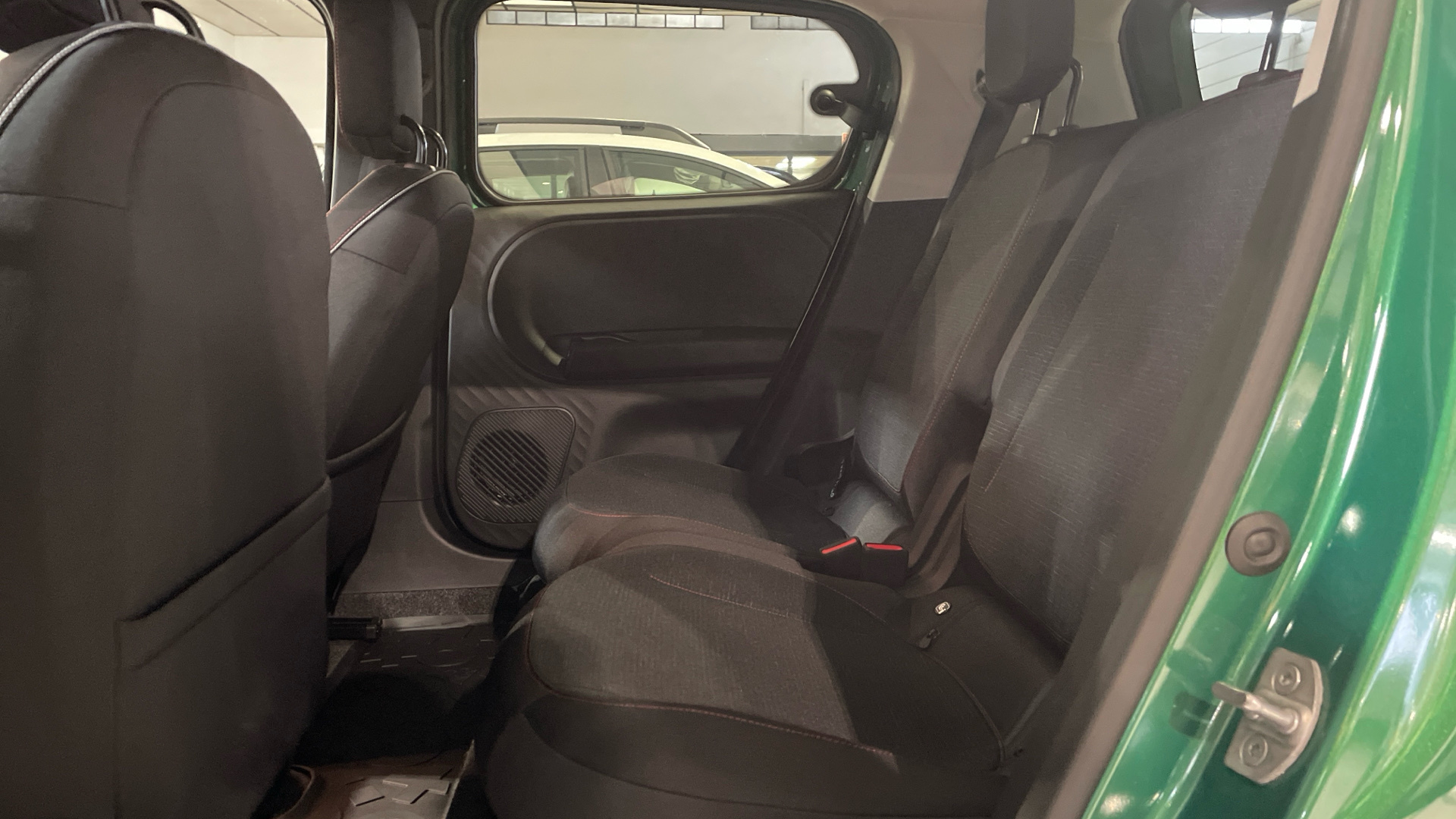 Renault Twingo E-Tech autonomía urbana en Barcelona
