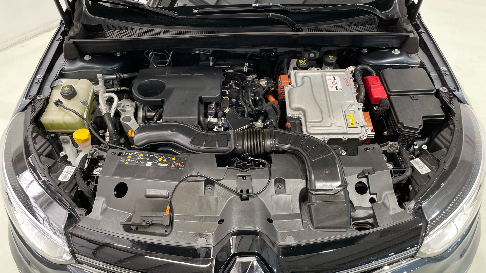 Renault Megane E-Tech Híbrido en Barcelona
