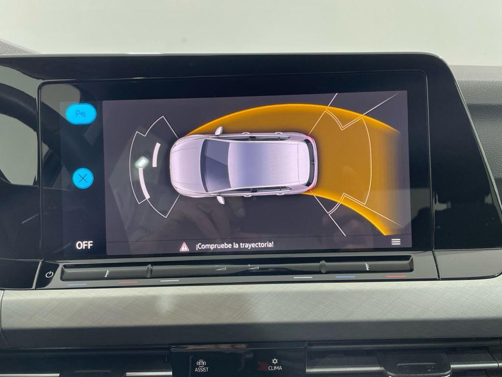 Volkswagen Golf 2.0 TDI en Barcelona