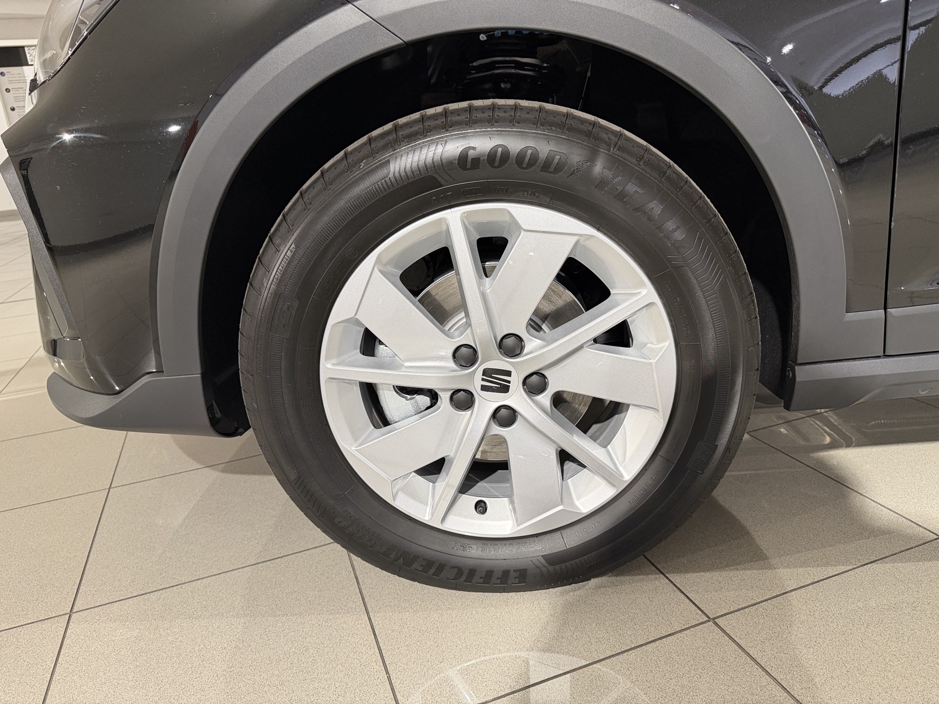 SEAT Arona — foto 8