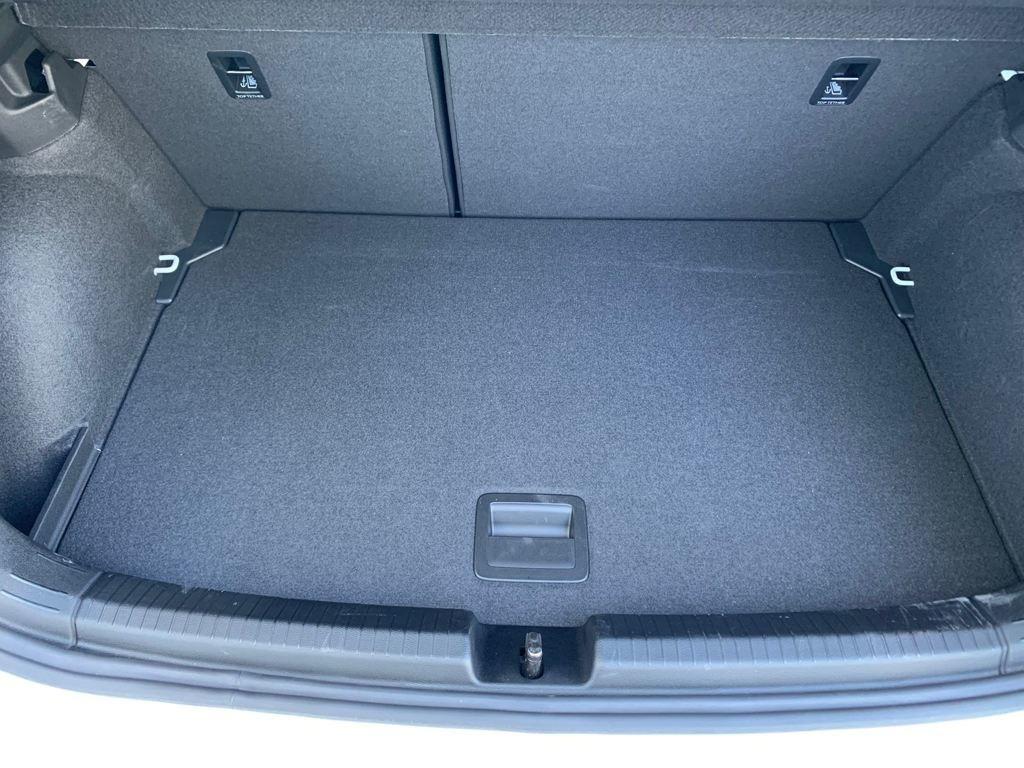 Volkswagen Polo — foto 7