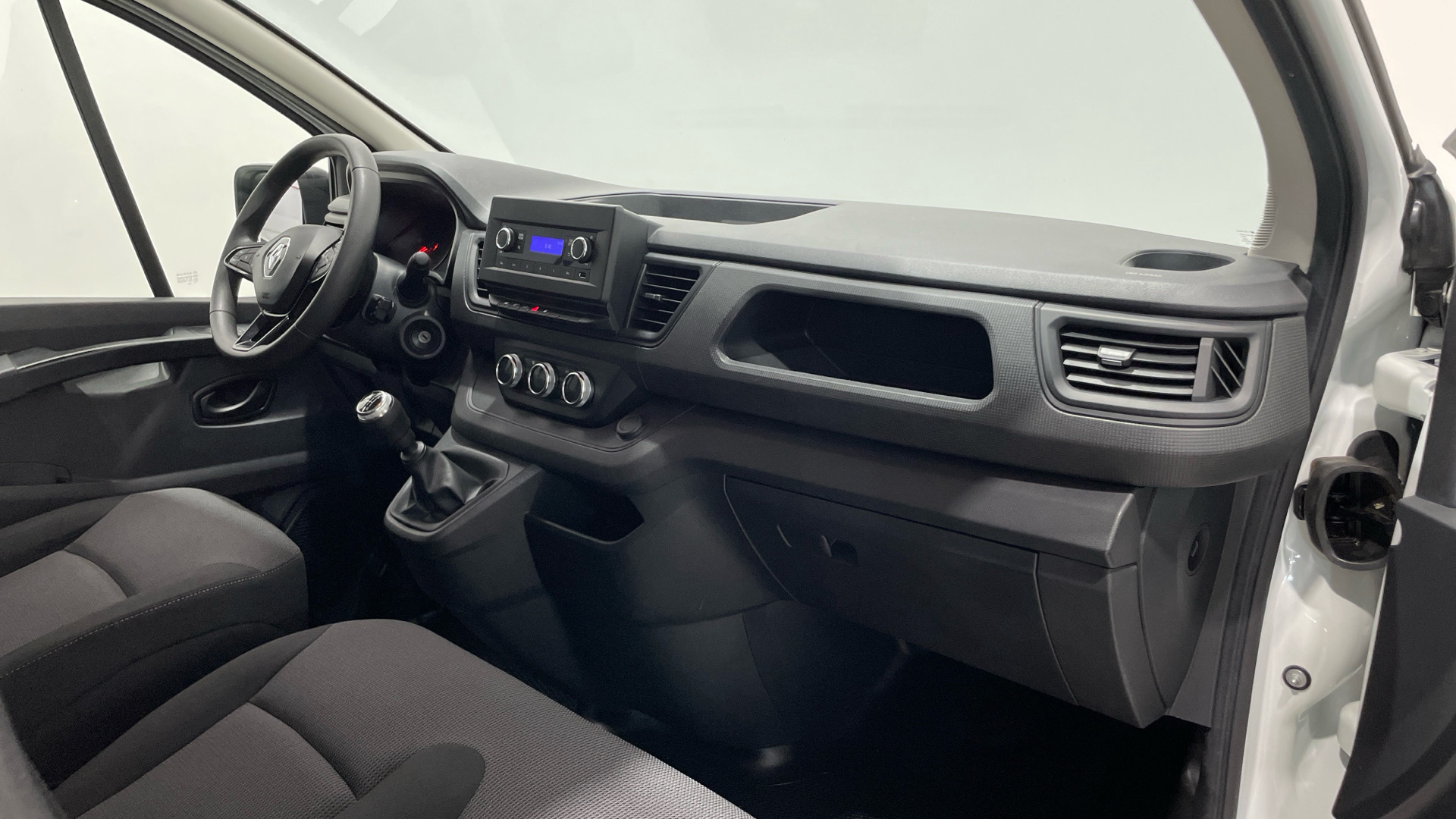Renault Trafic Furgon dCi 130 en Barcelona