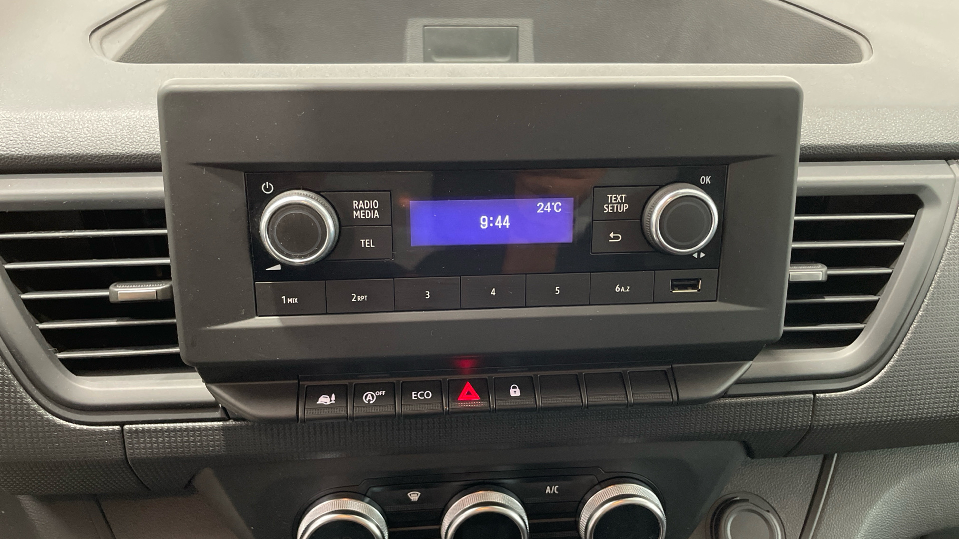 Renault Trafic Furgon dCi 130 en Barcelona