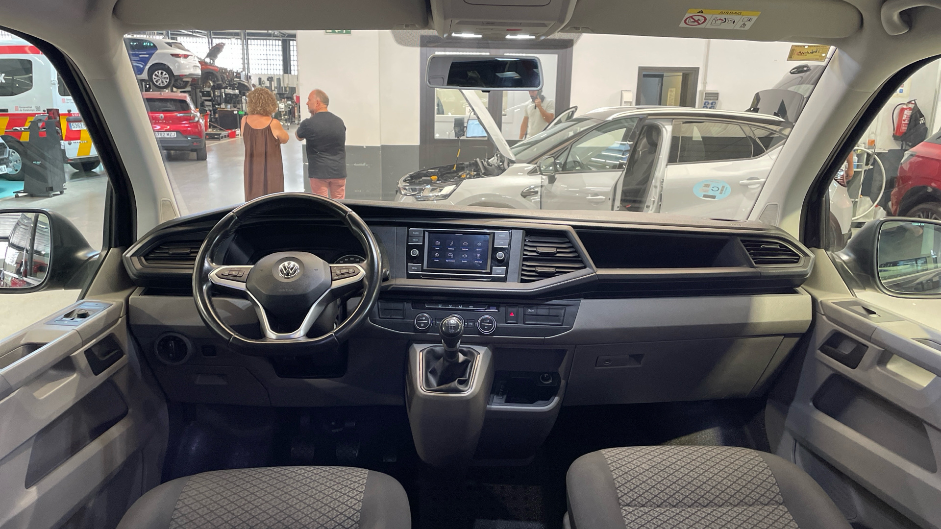 Volkswagen Caravelle 2.0 TDI en Barcelona