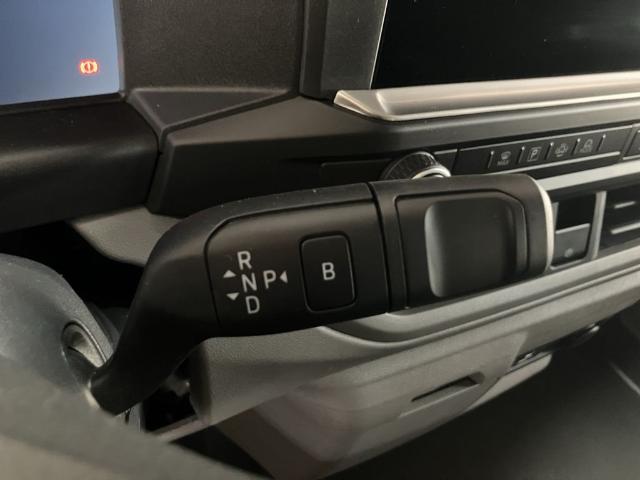 Volkswagen Transporter Kombi Batalla Corta 2.5 eHybrid 171 kW (233 CV) CVT