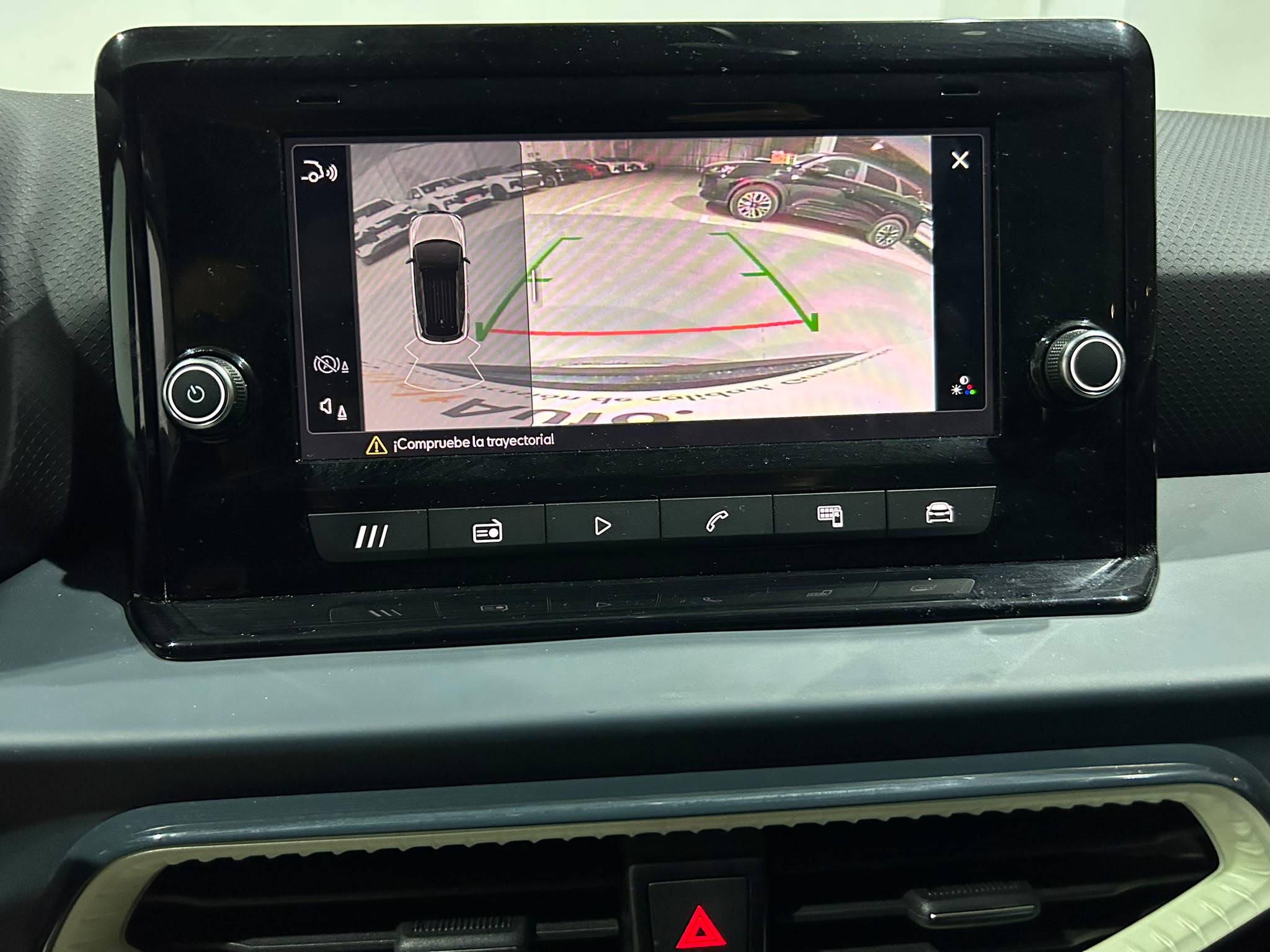 SEAT Arona — foto 11