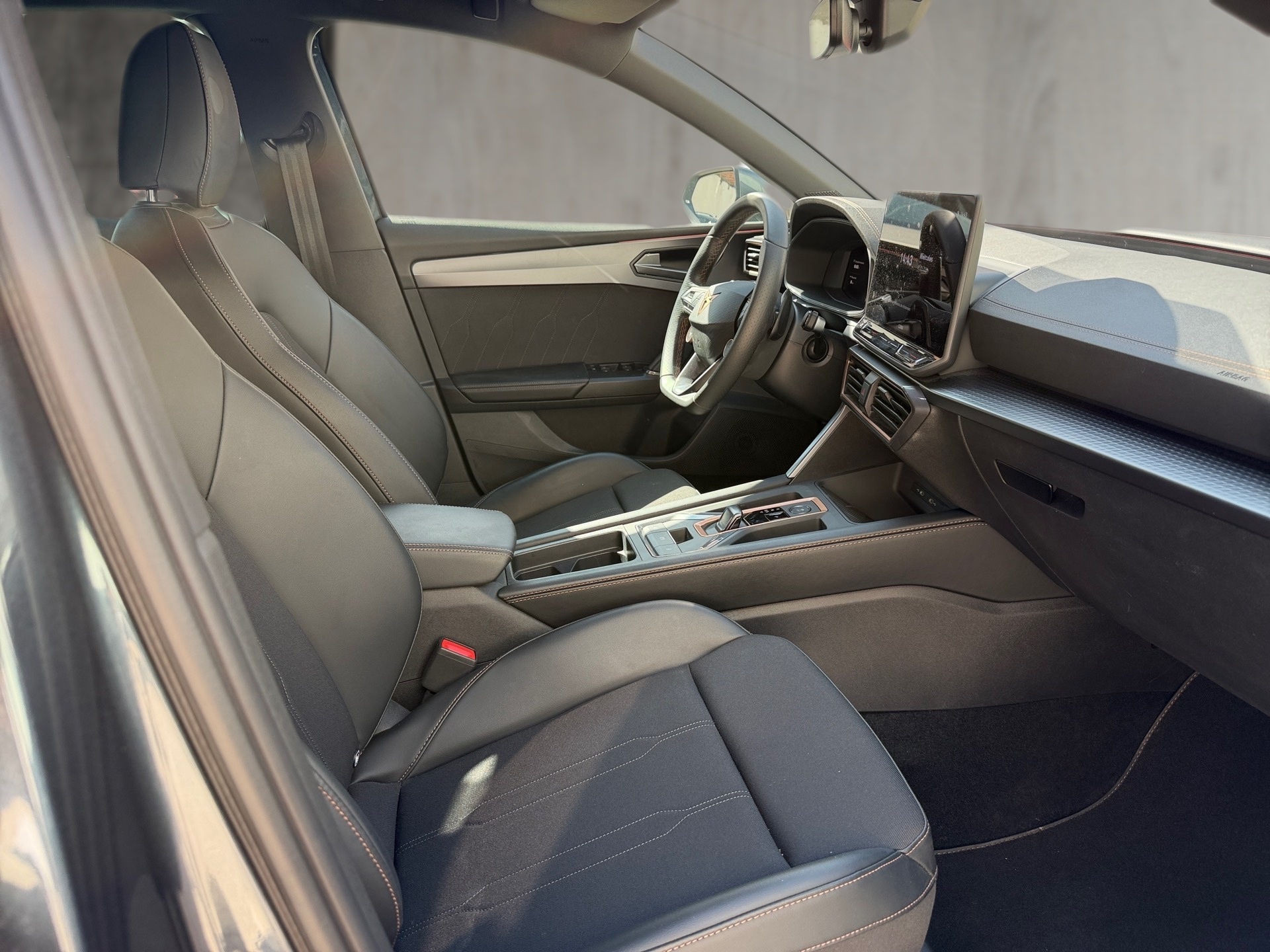 CUPRA León 1.5 TSI e-Hybrid en Madrid