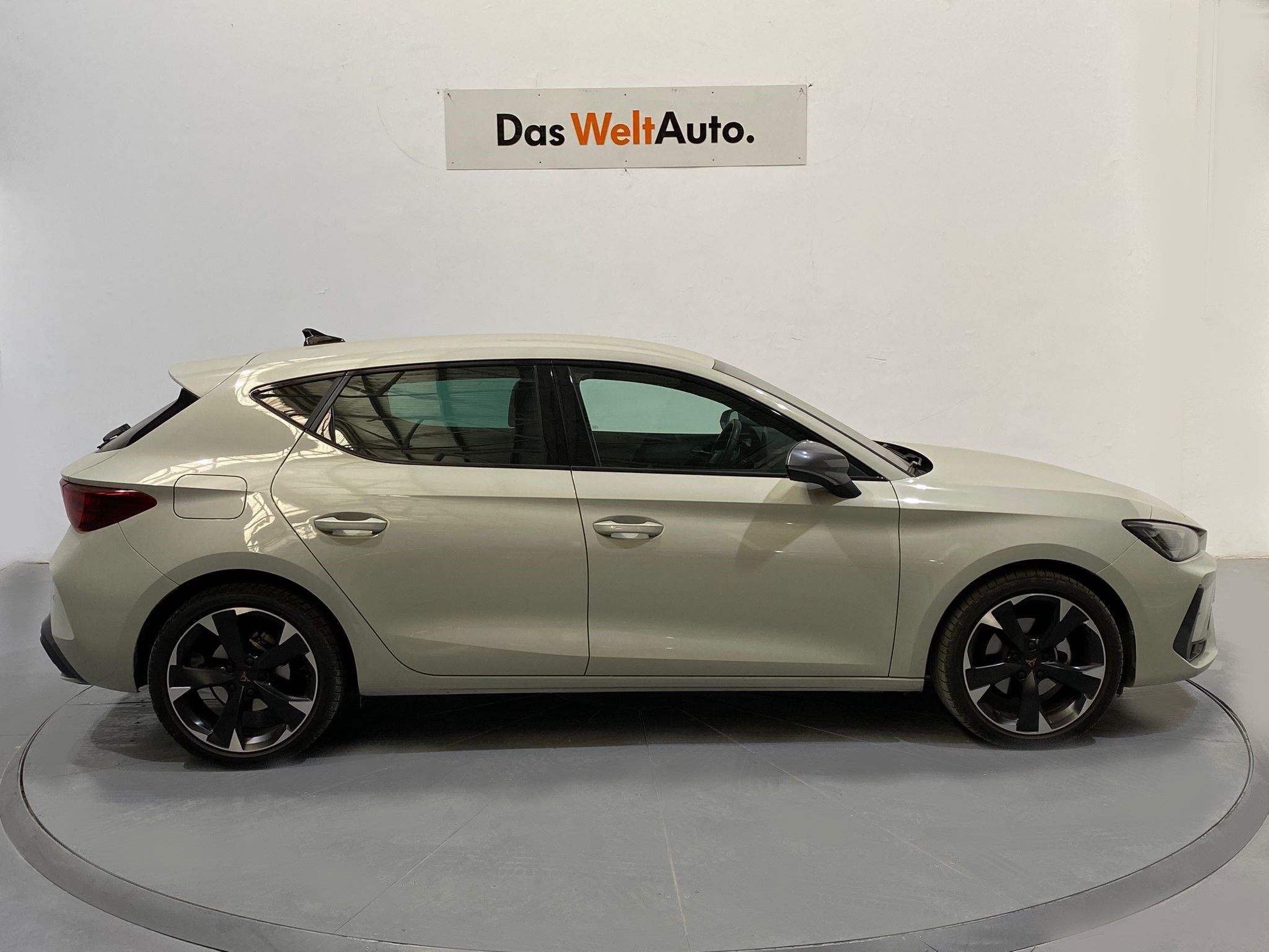 CUPRA León 1.5 TSI e-Hybrid DSG 150 kW (204 CV)