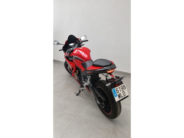 Honda CBR500R  en Barcelona
