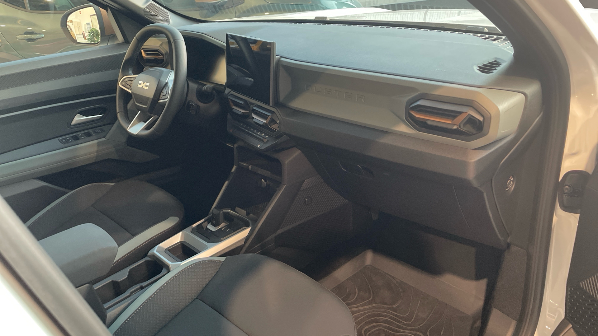 Dacia Duster Hybrid 155 en Barcelona