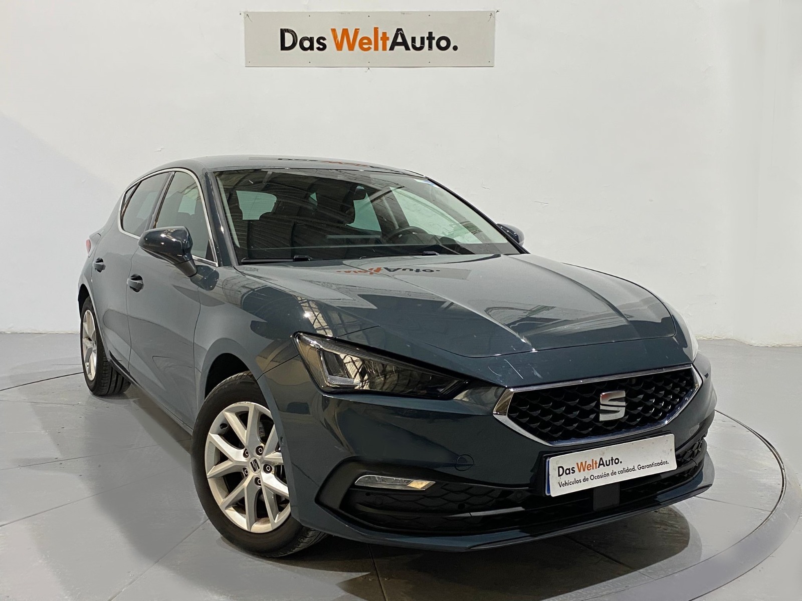 SEAT León — foto 1