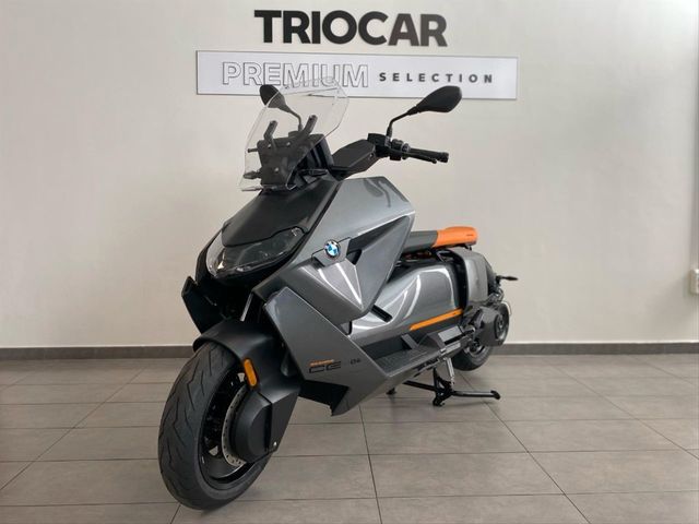 Foto 2 BMW Motorrad CE 04 