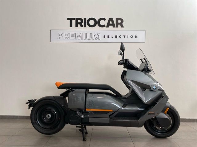 Foto 5 BMW Motorrad CE 04 