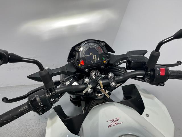 Foto 7 Kawasaki Z400 